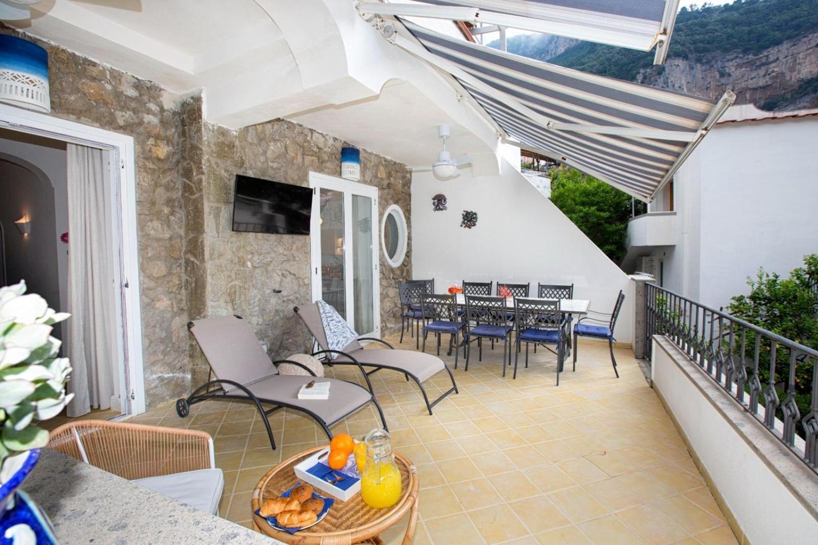 Estate4home - Casa Nonna Mary Ferienhaus